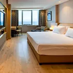 Delta By Marriott Lara - Adult Only 18 מלון 5*